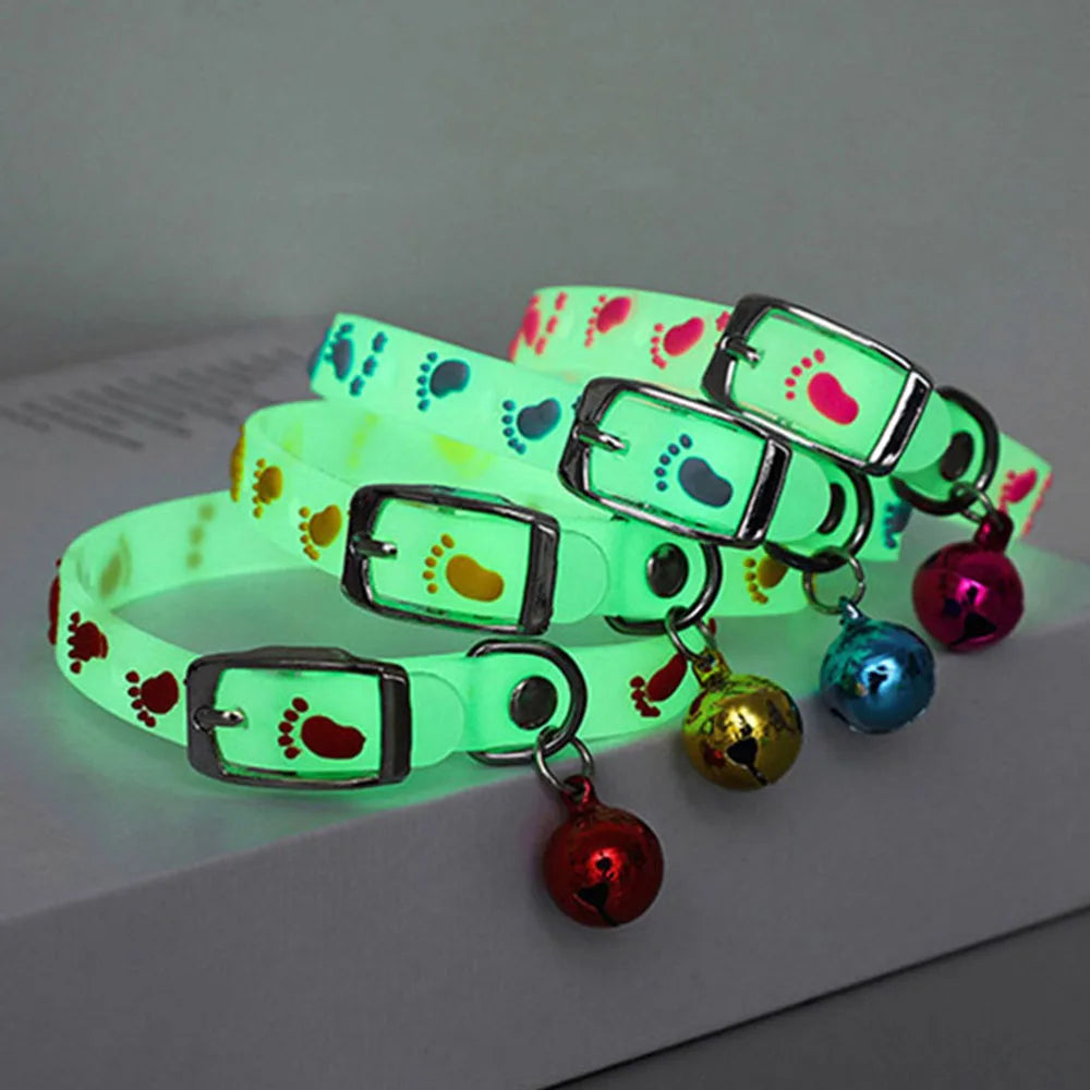 Luminous Cat Necklace Glowing Small Dog Cat Collar Anti-Loss Fluorescent Silicone